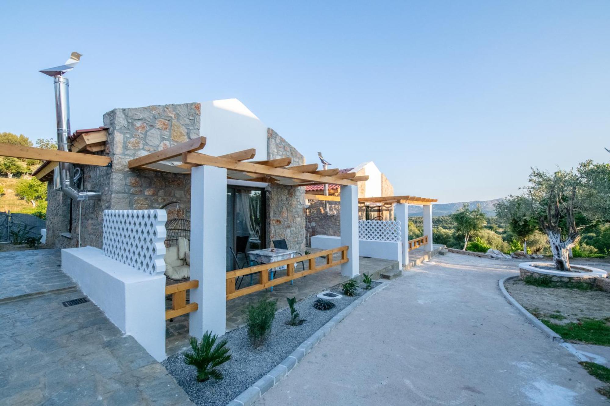 To Stolidi Tis Psinthou Villa Psinthos ภายนอก รูปภาพ