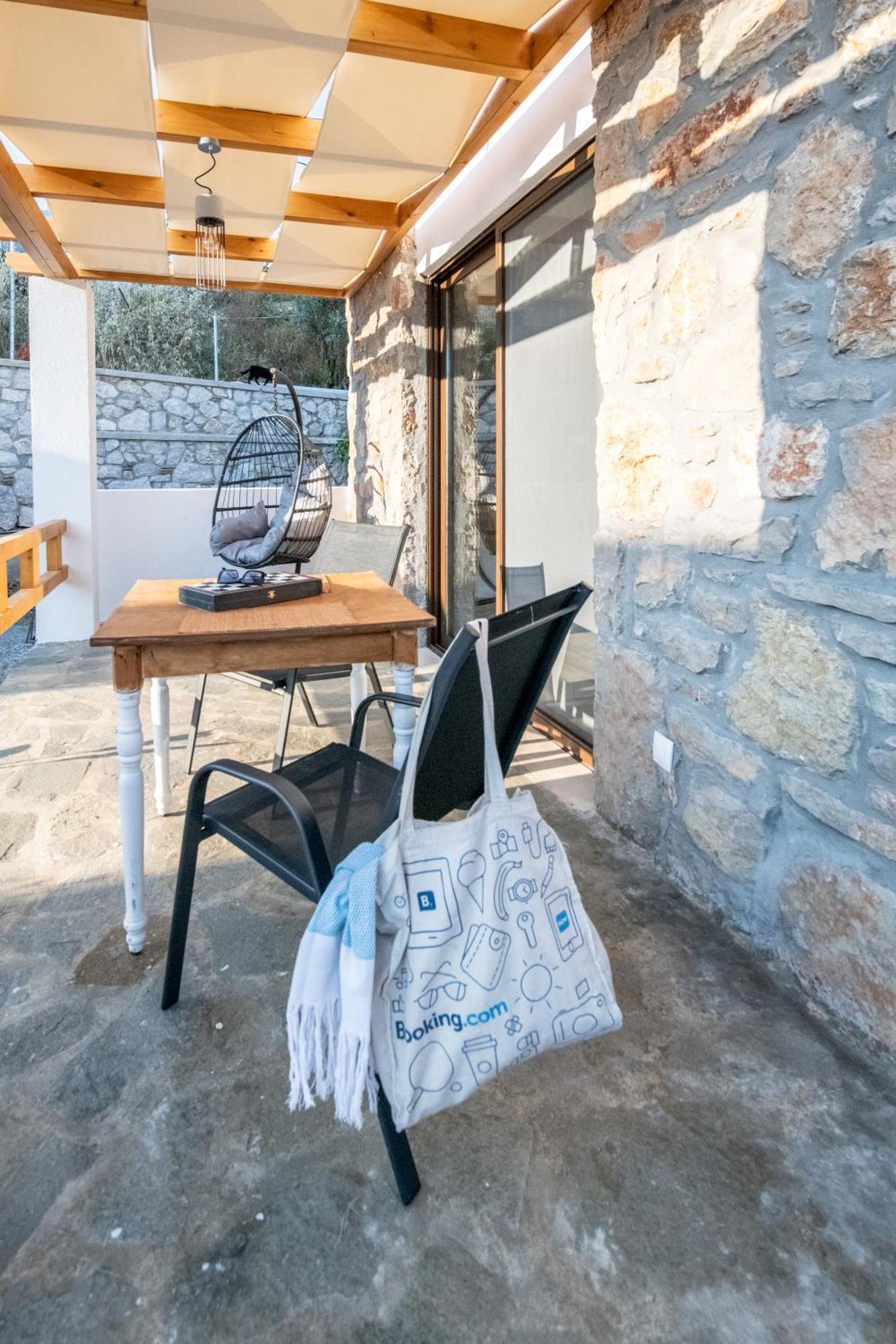 To Stolidi Tis Psinthou Villa Psinthos ภายนอก รูปภาพ