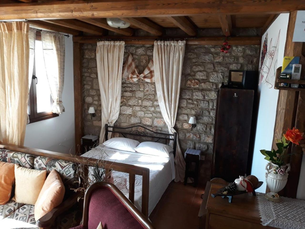 To Stolidi Tis Psinthou Villa Psinthos ภายนอก รูปภาพ